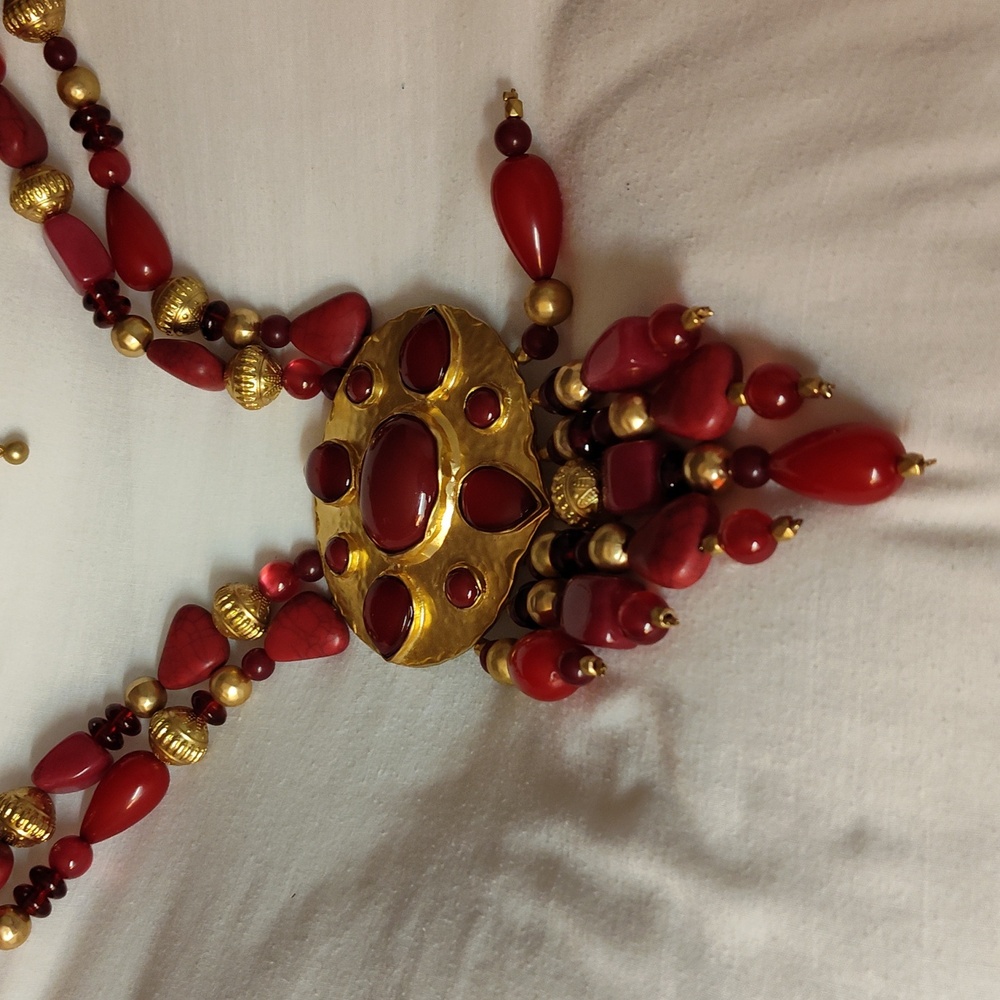 Chico's necklace